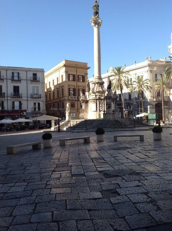Vucciria 57 Locazione Turistica Nel Cuore Pulsante Della Movida! Apartment ปาแลร์โม ภายนอก รูปภาพ