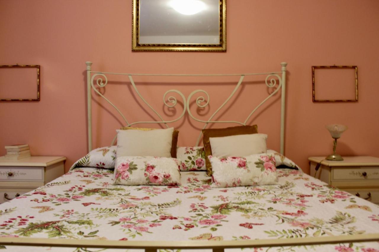 Vucciria 57 Locazione Turistica Nel Cuore Pulsante Della Movida! Apartment ปาแลร์โม ภายนอก รูปภาพ